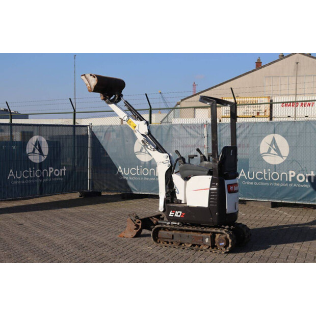 2022 بوبكات E10Z-45927089