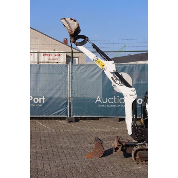 2022 بوبكات E10Z-45927090