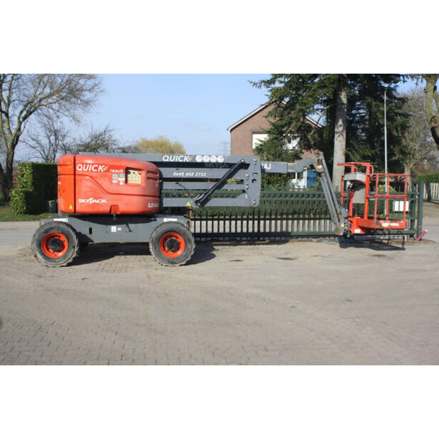 2016 سكايجاك SJ51AJ-45927120