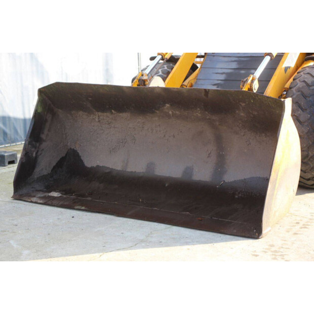 1997 JCB 411-45927213