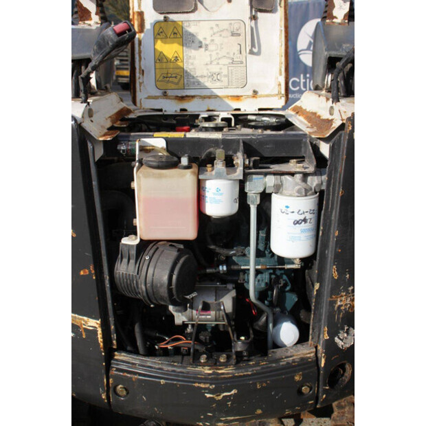 2015 بوبكات E10-45927260