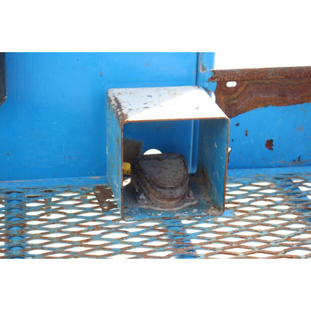 2007 جيني Z-34/22-45927308