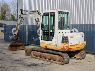 2000-takeuchi-tb145-1431011-45927450