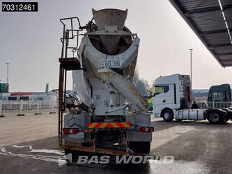 2016-mercedes-benz-arocs-3240-1431017-45927682