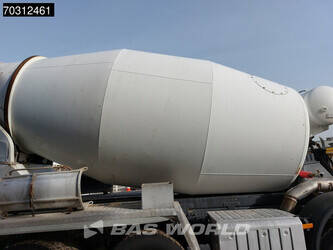 2016-mercedes-benz-arocs-3240-1431017-45927684