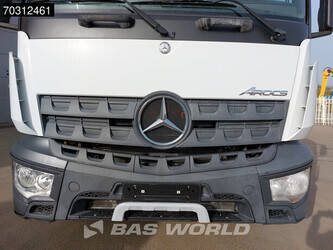 2016-mercedes-benz-arocs-3240-1431017-45927688