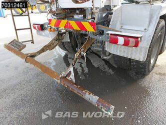 2016-mercedes-benz-arocs-3240-1431017-45927691