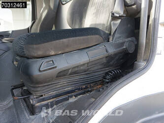 2016-mercedes-benz-arocs-3240-1431017-45927705