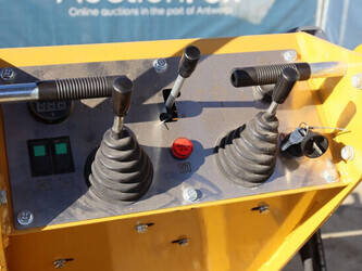 2025-machpro-mp-s805-1431018-45927737