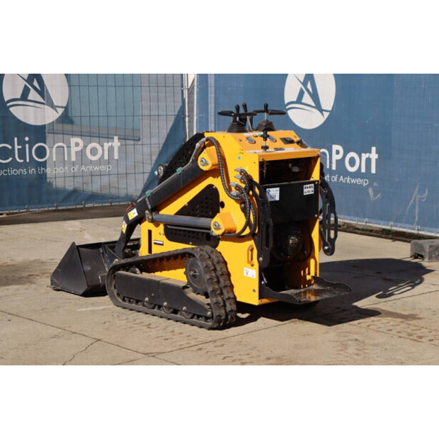 2025 LH T360-45927862