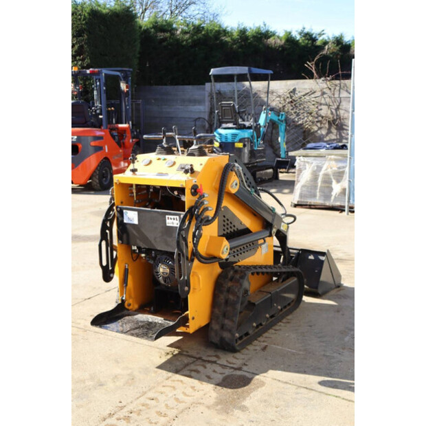 2025 LH T360-45927864