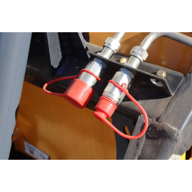 2025 LH T360-45927870