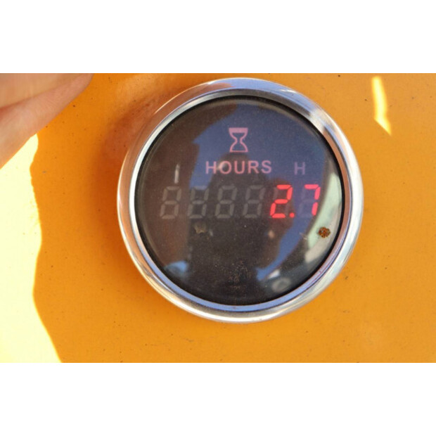 2025 LH T360-45927877