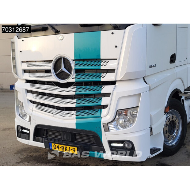 2017 Mercedes-Benz Actros 1842-45927892