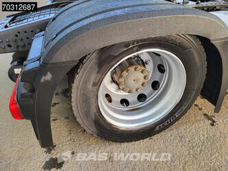 2017-mercedes-benz-actros-1842-1431023-45927901