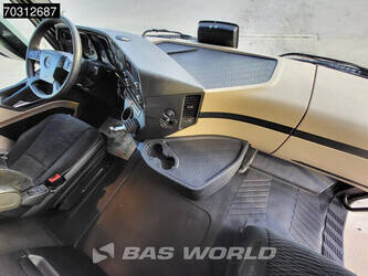 2017-mercedes-benz-actros-1842-1431023-45927902