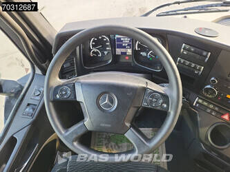 2017-mercedes-benz-actros-1842-1431023-45927903