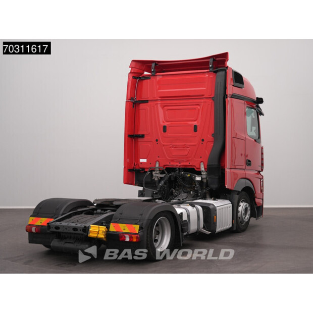 2022 Mercedes-Benz Actros 1842-45927960