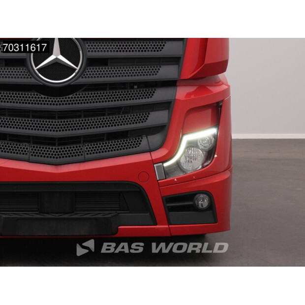 2022 Mercedes-Benz Actros 1842-45927962