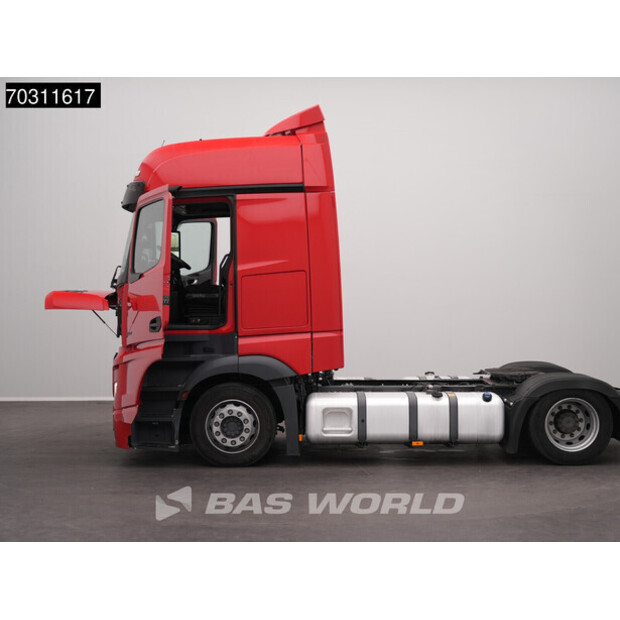 2022 Mercedes-Benz Actros 1842-45927966