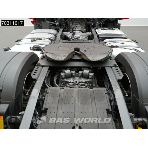 2022 Mercedes-Benz Actros 1842-45927974