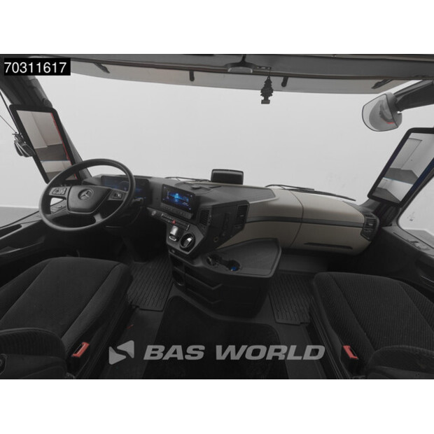 2022 Mercedes-Benz Actros 1842-45927976