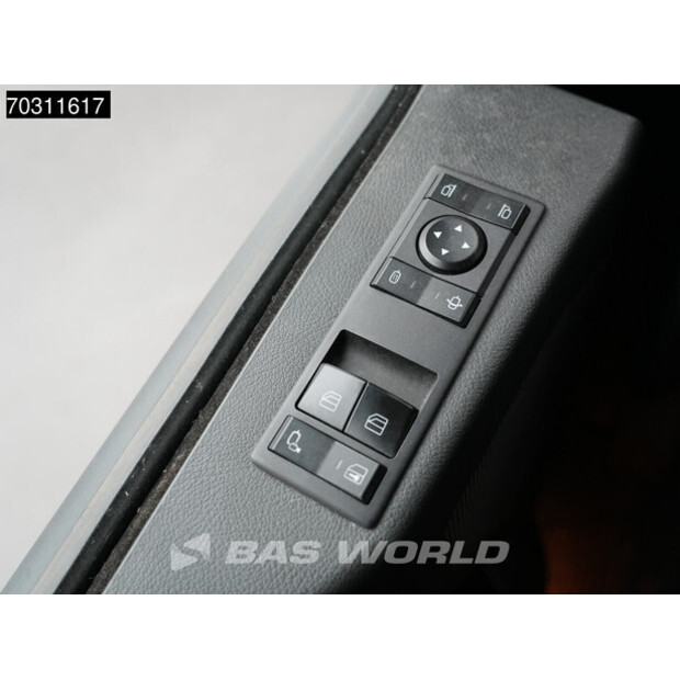 2022 Mercedes-Benz Actros 1842-45927982