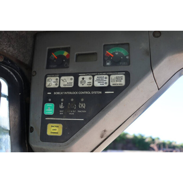 2005 BOBCAT S130-45928171