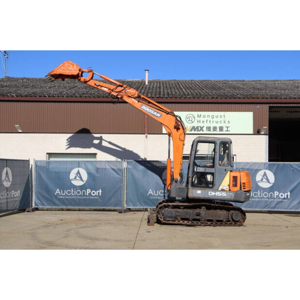 Doosan DH55-V-45928296
