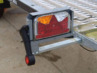 lorries-2700rt-1431035-45928351