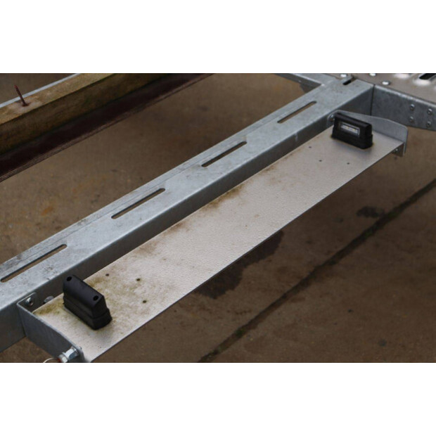 2023 Lorries 3000RT-45928406