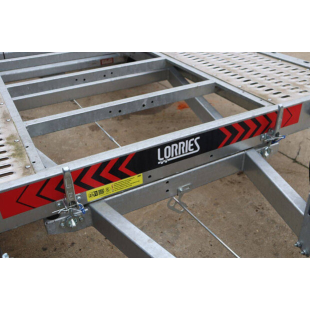 2023 Lorries 3000RT-45928412