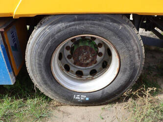 2017-mercedes-benz-actros-2551-1431040-45928481