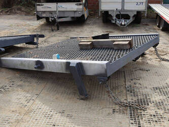 2017-mercedes-benz-actros-2551-1431040-45928516