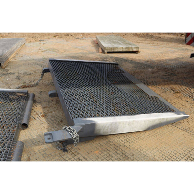 2017 Mercedes-Benz Actros 2551-45928519