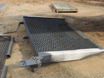 2017-mercedes-benz-actros-2551-1431040-45928519