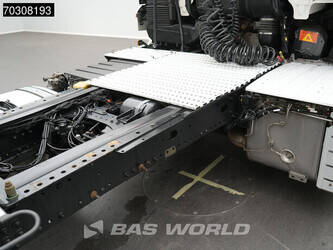 2020-man-tgs-18-470-1431042-45928554