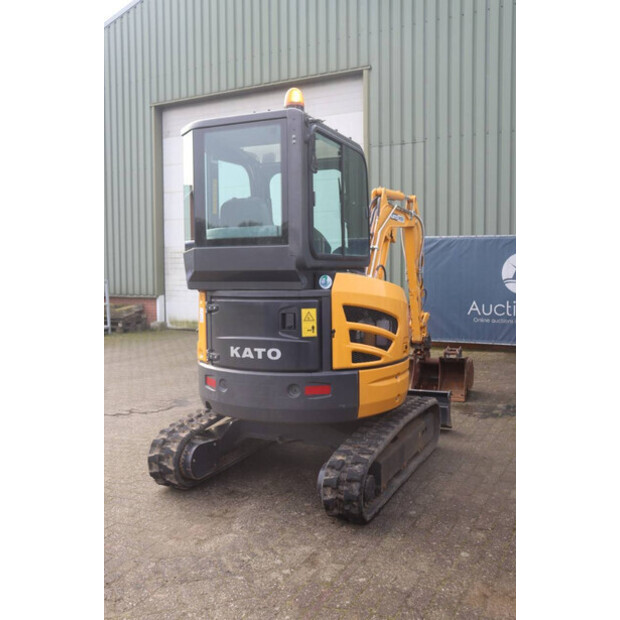 2019 كاتو HD27 V4-45929071