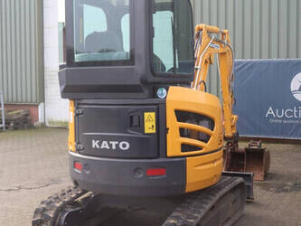 2019-kato-hd27-v4-45929071