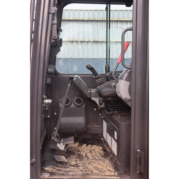 2019 كاتو HD27 V4-45929092