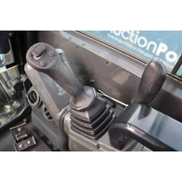 2019 كاتو HD27 V4-45929096