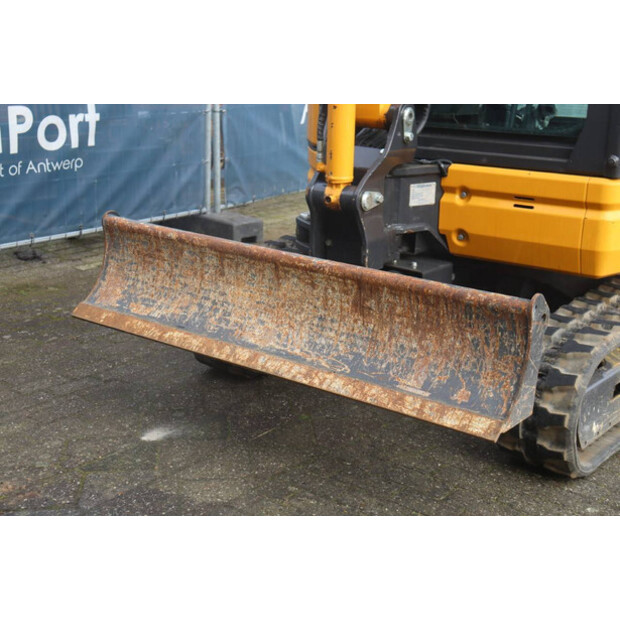 2019 كاتو HD27 V4-45929104