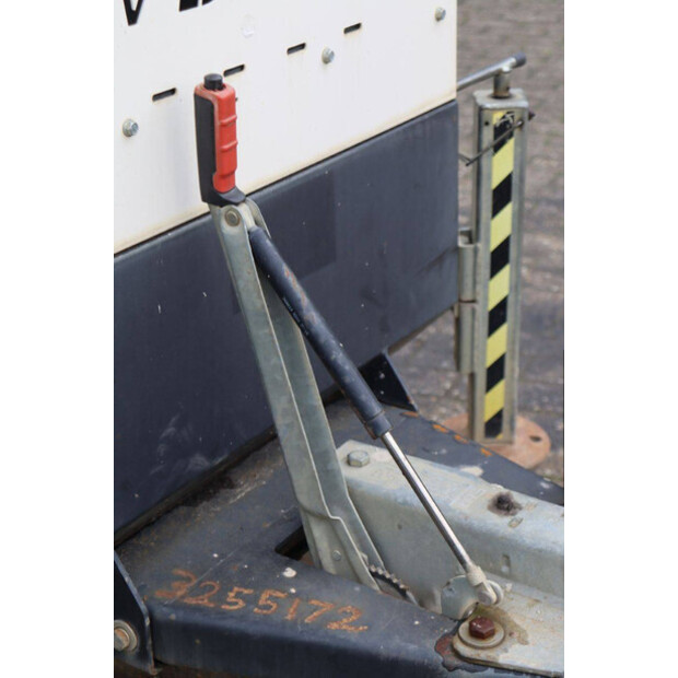 2015 Towerlight VB-9-45929262