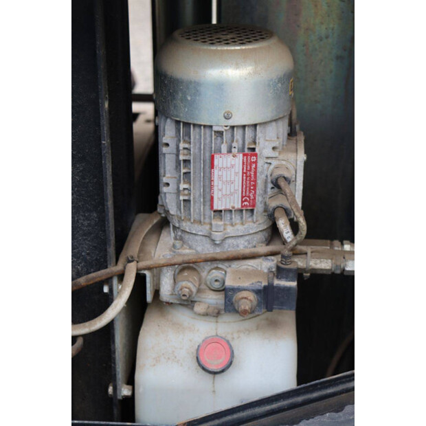 2015 Towerlight VB-9-45929288