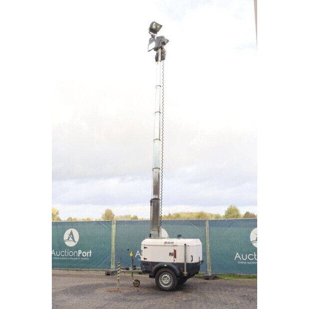 2015 Towerlight VB-9-45929306