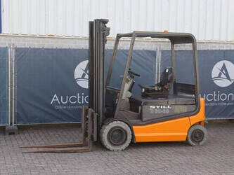 Image for FORKLIFTS 2003 Still R60-30