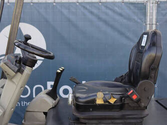 2003-still-r60-30-1431066-45929479