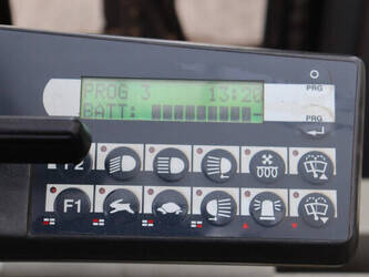 2003-still-r60-30-1431066-45929486