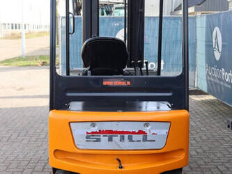 2006-still-r60-30-1431068-45929539