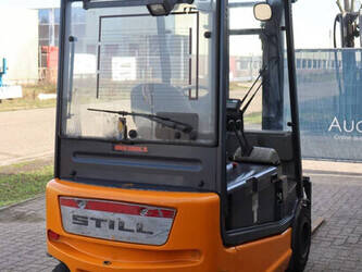 2002-still-r60-30-1431069-45929581